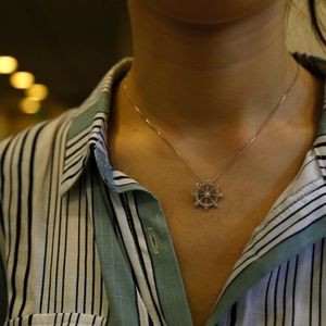 Silver (Shipwheel) CZ Pendant w/chain